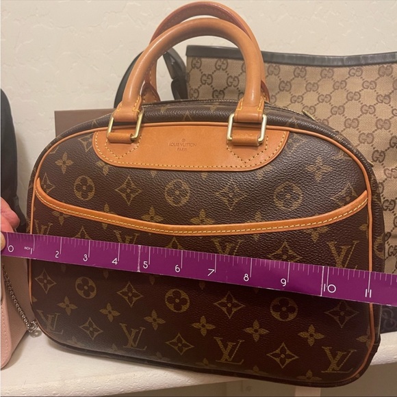 LV Trouville Handbag - Picture 9 of 12